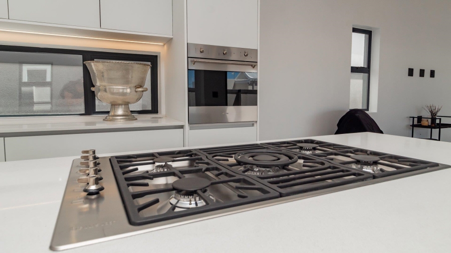 3 Bedroom Property for Sale in Sandown Western Cape